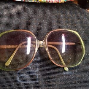 OLIVER GOLDSMITH Vintage Frames Hand Made
